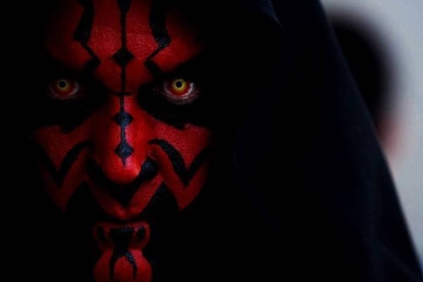 ¿Cómo sobrevivió Darth Maul?