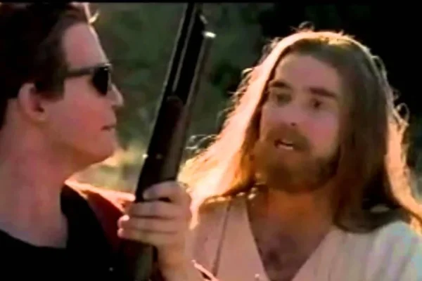 Cómo se llama la película donde Terminator mata a Judas
