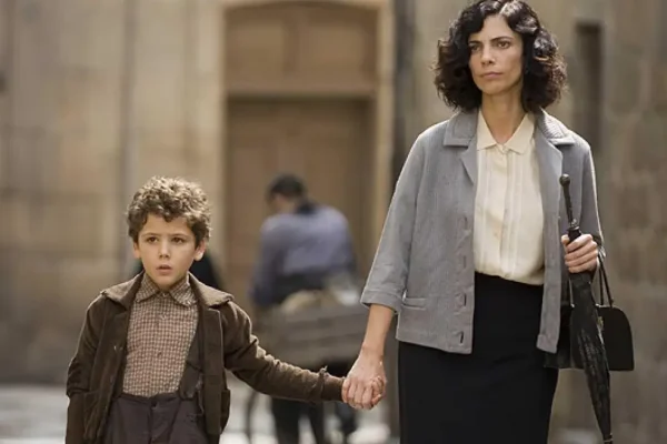 Cómo termina la película Los girasoles ciegos