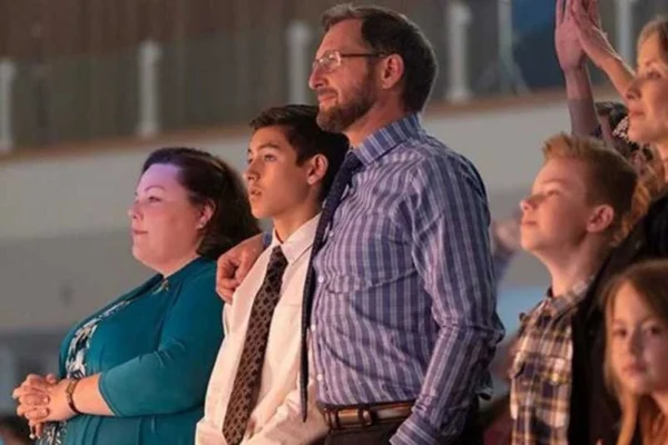 Más allá de la esperanza Resumen, Análisis y Crítica