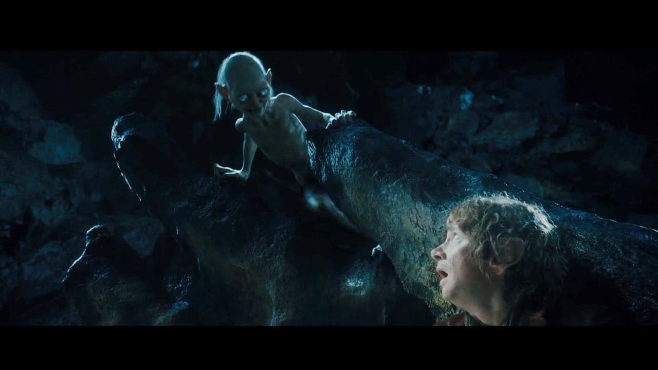 ¿Por qué Gollum no atacó a Bilbo cuando lo encontró?