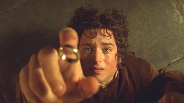 ¿Por qué Frodo es el único que puede llevar el Anillo?